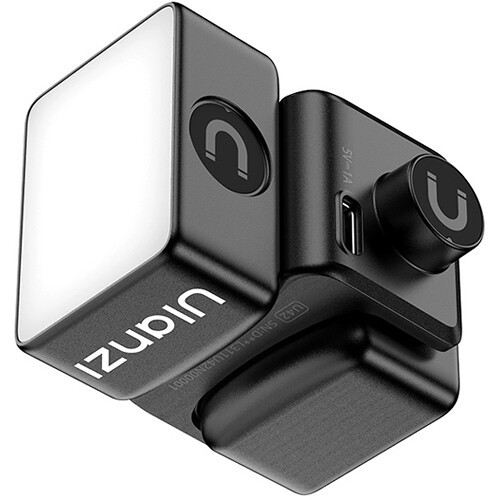 Магнитный накамерный свет Ulanzi LM06 для DJI Pocket 4 / 3 (5800K, 2 шт)
